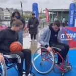 Amandine Petit Instagram - Un week-end à 1000 à l’heure 1. Soirée culturel au Pullman Happenings 2. The Flying Man by @forgetmat 3. Moment vole avec Pap’s 4. Basket fauteuil sur le Sport Tour @intersportfr 5. Parce que le sport ça rassemble et ça rend heureux 6. Présentation des tenues @paris2024 x @lecoqsportif (j’ai vu un podium, je n’ai pas pu m’empêcher de défiler) 7. Une ambiance comme celle-ci a chaque soirée svp 8. Je suis prête à rentrer sur le terrain @psg_feminines 9. Concentration maximum 10. Session shopping avant de reprendre le train Game over ! Et vous, votre week-end s’est bien passé ?