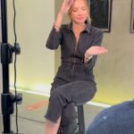 Amandine Petit Instagram - Explorer la mémoire et son fonctionnement pour combattre la maladie d’Alzheimer 🧠📝🎥 Je ne peux pas vous en dire plus, mais le tournage a été très enrichissant et le reportage sera diffusé prochainement sur France 2 !