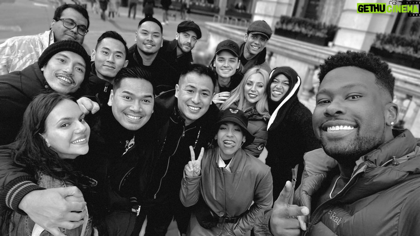 Amandla Stenberg Instagram - my star wars stunt family 🖤 the patience and love they have shown me while I grow into a stunt actor has been immeasurable we’ll be sharing more from the acolyte very soon ⚔️