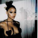 Amandla Stenberg Instagram - 🤞🏽