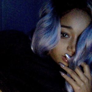 Amandla Stenberg Instagram - 🏄🏽‍♀️
