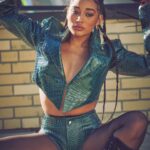 Amandla Stenberg Instagram – C Magazine, so grateful to be on ur cover <3 delightful shoot with @guyarochphoto , thank you 🌹 

FASHION DIRECTION @christianstroble
HAIR @hairbycassy
MAKEUP @loftjet
NAILS @theset.bykj 
INTERVIEW @irathethird
PROP STYLIST @artandset
PRODUCER @laurenrennick
LOCATION @bluecloudmovieranch
PR @imprintpr