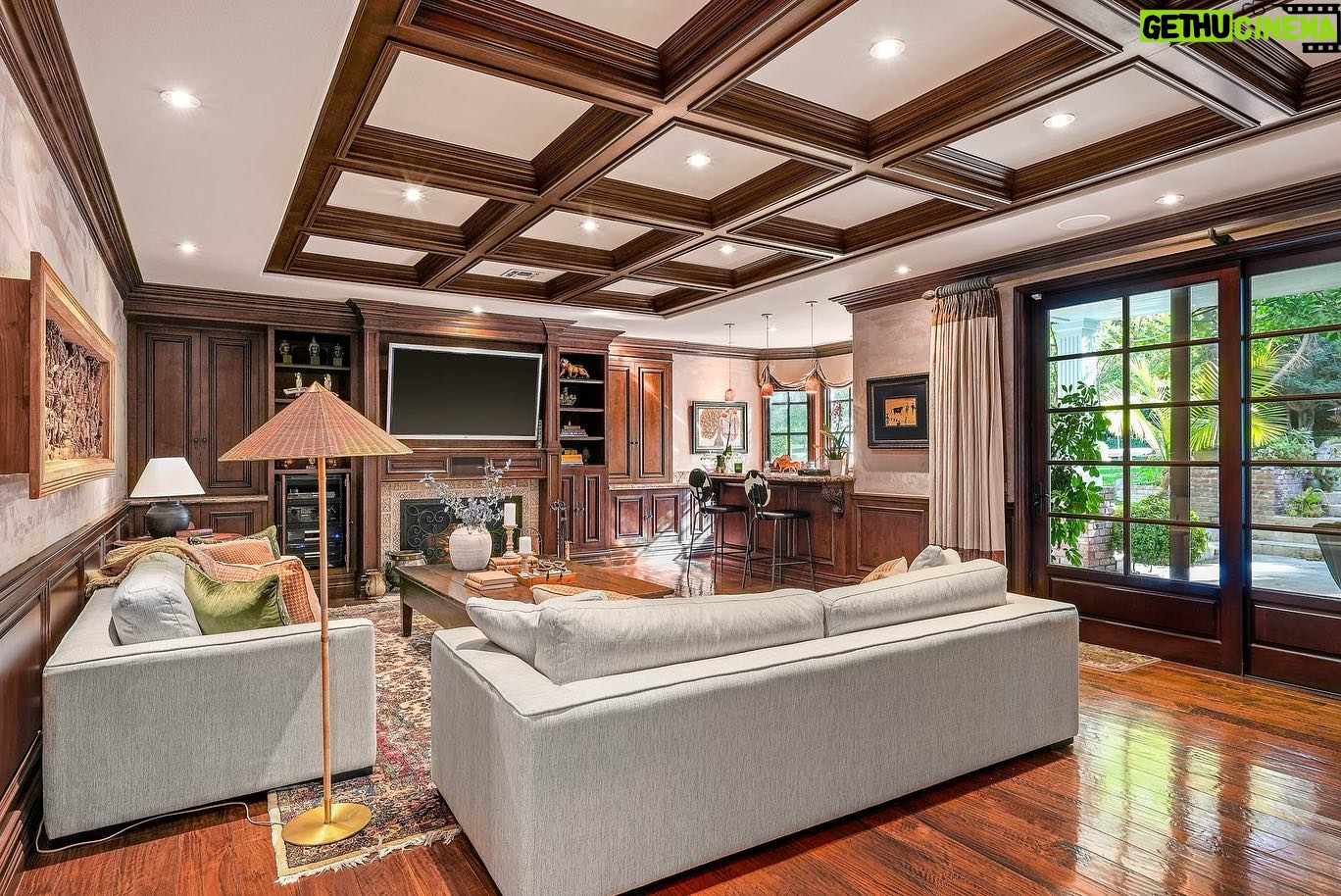 Amanza Smith Instagram - Just Sold in Hidden Hills - 25225 Eldorado Meadow Rd. - $6,450,000 6 Beds / 7 Baths / 8,621 Sq. Ft. / 52,004 Lot Size Nestled in the prestigious gated community of Hidden Hills, find this timeless English Country Tudor residence offering ultimate privacy and luxury. Its classic design is complemented by exceptional construction and high-quality finishes, creating an opulent estate. This property is situated on over one flat acre with lush landscaping and majestic mature trees. Among its remarkable features are a detached guest/pool house that spans over 1,000 square feet with a full bathroom, an impressive wine cellar housing 1500 bottles, and a large resort-like pool and spa. Inside the main home, you’ll discover 6 bedrooms, 6 baths, a formal office/library, a large dining room, and a beautifully designed great room with a wet bar. The heart of the home lies in the impeccably crafted center island kitchen, adorned with top-of-the-line Wolf appliances. Outside, the resort-style grounds are adorned with a custom pool and spa, a bocce ball court, an outdoor kitchen, a covered entertainer’s patio, and sprawling, manicured lawns. This elegant estate property is a true gem in one of Southern California’s premier equestrian communities. Listed by: @alexanderhuerta_ @jasonoppenheim @amanzasmith