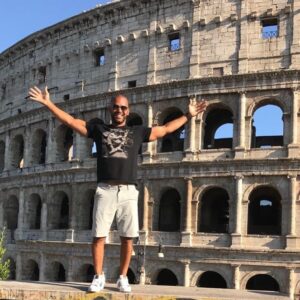Amaury Nolasco Instagram - One of my favorites 🙌🏽 #Coliseo #Roma #whereinthewolrdisamaury #foreveryoung
