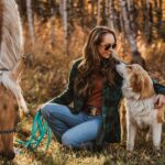 Amber Marshall Instagram – 💌 Newsletter Alert!…. Lots to update you on, and a brand new Rambling Rides video to roll with it. 🥰 If you don’t get my newsletter you can still watch the video on YouTube! Link in bio! 

📸 credit: @alexandriarowley #AmbersDogAutumn