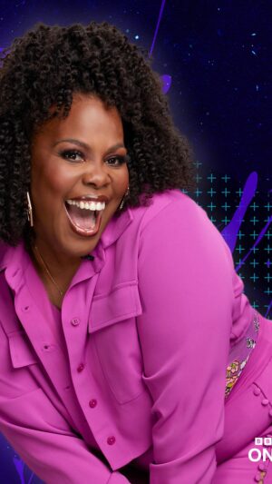 Amber Riley Instagram - I can’t believe they made me do this in front of BOYZ II MEN 😂 I had so much fun singing and acting a fool on #ThatsMyJam on @BBCiPlayer! I had THEE BEST PARTNER @donnyosmond! Be sure and watch! We had a tiiiiime!

The jacket and trousers are from @daniebb3’s collection! The top is @savagexfenty! Black women had me lookin flyy 🫶🏾🥰