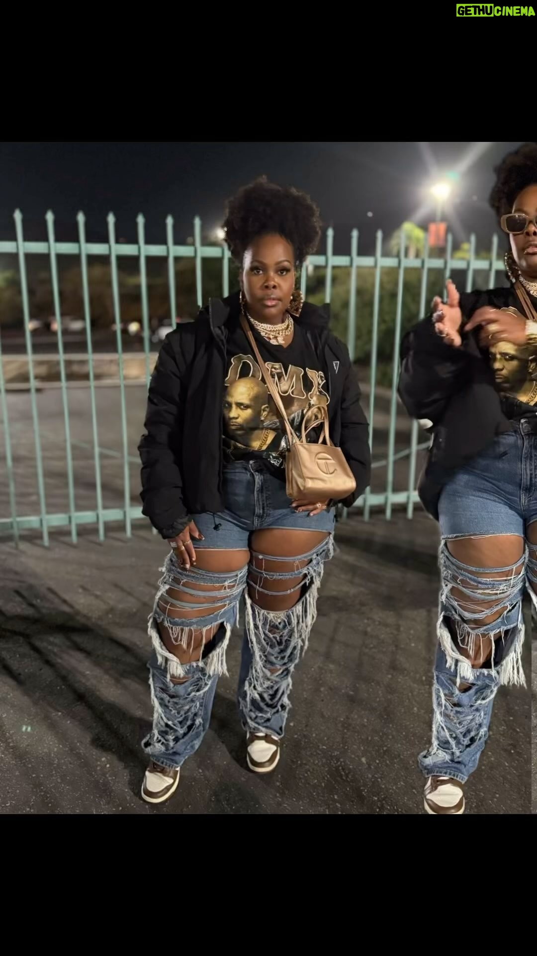 Amber Riley Instagram - What the song says π π : stole it from @scoobzdoo π : @target but I ripped them myself π : Nike Dunk Lows π§₯ : @kultured.misfits in collaboration with @lysbeautyofficial sent it to me and I think itβs a new fave! Thank you ππΎ π : @amazon (Iβm gonna put the glasses I buy on Amazon in my storefront because yβall ask me about them a lot! Link in bio ππΎ) π : @telfarglobal πΈ: @scoobzdoo ππ₯°