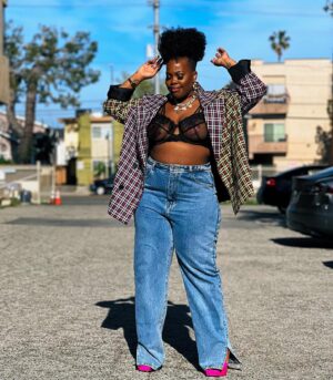 Amber Riley Instagram - Someone commented that they noticed my “happy weight gain”, all I heard was y’all see how HAPPY I AM 🥰😍 life isn’t perfect, but I’m grateful for mine.
Also MY MAN MY MAN MY MAN took these photos! God blessed me cuz photographers are expensive as hell 😂😂

📸: @scoobzdoo 🫶🏾