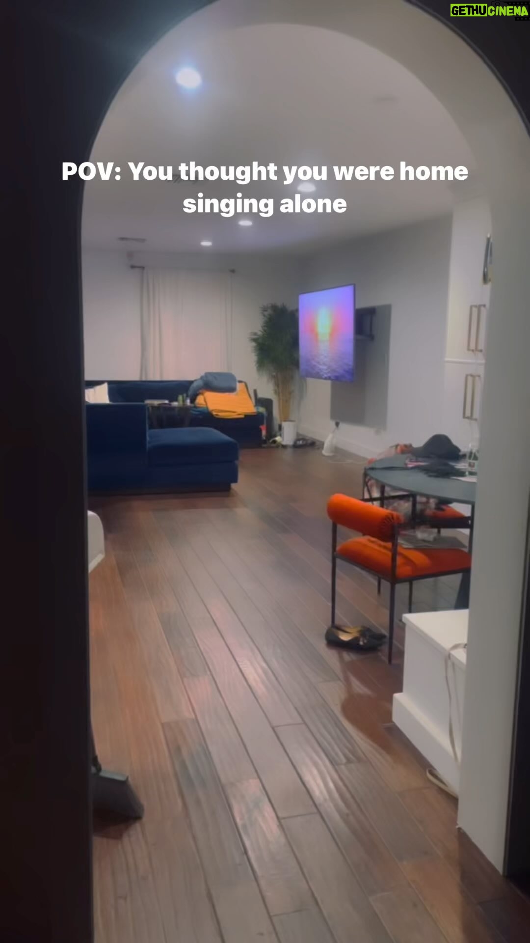 Amber Riley Instagram - Chewie and Mylo used to sing together all the time (Mylo was the singer in the group, Chewie was always shy and off key hahaha)! Chewie never sings anymore…. or so I thought! @coreymekell was walking in the house and heard him and immediately recorded 😂 he’s right, I wouldn’t have believed him if I didn’t 😂 My baby was singing his lil heart out yall! Hahaha