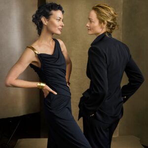 Amber Valletta Instagram - In the company of powerful and amazing women for the relaunch of iconic @donnakaran 
Thank you to the extraordinary @annieleibovitz and wonderful team who brought us all together @trey.laird @piergiorgio @jessicaediehl @shayashual @francelledaly @deborahlippmann 
#inwomenwetrust