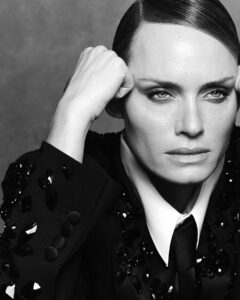 Amber Valletta Instagram - New @vanityfairitalia by my dearest @luigiandiango 📷glamorous glam by @georgisandev @teddycharles35 Styling by @michael_philouze @2bmanagement 🖤🖤