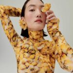 Amber Valletta Instagram - Thank you so much @voguechina for giving me this wonderful opportunity to be a part of A Force For Change issue! Working along side @quannah.rose and @linazhanglina was truly a gift. These two women are real forces for change and I have deep admiration for their passionate spirits! Much gratitude and love to all on our special shoot. Here is our team. 摄影 Photographer Cass Bird @cassblackbird 创意总监 Artistic Director Matt Mcdonald @mattrmcdonald 造型 Stylist 於家骅 Alvin Yu @alvinyu613 发型 Hair Stylist Panos Papandrianos @panosphair 化妆 Make Up Artist Romy Soleimani @romyglow 美术 Set Design Jill Nicholls 灯光 Lighting Clay Howard Smith @clay.howardsmith 编辑 Editor 陈欣颖 Lexi Chen 统筹编辑 Production Editor Anita Lau @anita_lauu, Julie Wang @juliewang2529 模特 Models Amber Valletta @ambervalletta, 张丽娜 @linazhanglina, Quannah ChasingHorse @quannah.rose 选角 Casting Gabrielle Seo @gabrielleseo 灯光助理 Lighting Assistants Daniël van der Deen @danielvanderdeen, Alex Kalb @_kalby_ 数码协助 Digital Assistant Anthony Miller 制作 Producer Lola Production @lolaproduction 时装助理 Fashion Assistants Bebe Bolortoli @bebebolortoli, Madison Wen Gu @mmmaddddison, Amontae Arnold 🩵💚💙🦋🌿🪻🌏