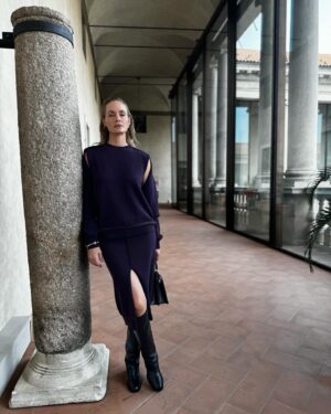 Amber Valletta Instagram - MILAN 🇮🇹🍝
A week of beauty- thank you @georgisandev @scoobyhair
