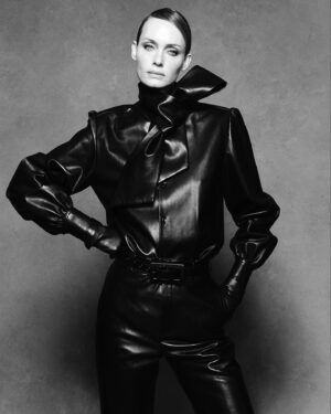 Amber Valletta Instagram - New @vanityfairitalia by my dearest @luigiandiango 📷glamorous glam by @georgisandev @teddycharles35 
Styling by @michael_philouze @2bmanagement 🖤🖤