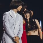Ambra Angiolini Instagram – Ho messo i desideri sulle mensole , a vista … così non mi dimentico di farli succedere…
Grazie @chiamamiangelica @matteoalieno @gaetanodecarobk @xfactoritalia  Grazie a @gra69 @susanna_ausoni  @patrizia.delcuratolo @federica_peluso__ @moschino Ieri le Charlie’s Angels ce mettevano lo smalto
