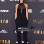 Ambra Angiolini Instagram - @vanityfairitalia #covervanity serata di racconti importanti #grazie. Grazie a 🩵@marchettisimone @crilucchini @ysl @maisonvalentino @gra69 #love @susanna_ausoni #style @patrizia.delcuratolo #mua