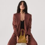 Ambra Angiolini Instagram – E questo è il mio nuovo progetto DUA BAG … “ per tutte le donne che sono “ grazie a @giannichiarini per …averle fatte sentire tutte giuste  #madeinitaly #newproject #bag #dua #women #adv