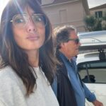Ambra Angiolini Instagram - I miei badanti @cominidoriana @alfredo_angiolini GRAZIE… tutti i no si trasformano in si #♥️