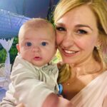 Ambra Angiolini Instagram – Nella gentilezza, nel rispetto, nel giurarsi eleganza eterna , nel tanto sentire il cuore degli altri, , nell’alleanza, nelle mamme e nelle mumme… in questa famiglia io ci credo #gay #gaypride  Nell’ultima foto, ho messo chi ha contribuito a farmi diventare la “principessa del lip-sync” e di ogni diritto da rivendicare #lgbtq