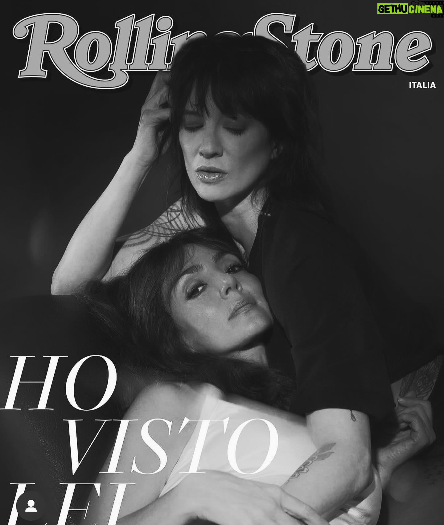 Ambra Angiolini Instagram - …l’unica etichetta che portiamo è il prezzo della nostra libertà … ognuna a modo suo . È tutto talmente spontaneo da sembrare fatto apposta… #grazie @asiaargento per essere riuscita a diventare indistruttibile. Grazie a @rollingstoneitalia @sara.scanderebech per le foto e la parte “ mistica “ @primevideoit @nicolemorganti_insta @luckyred perché finalmente♥️ @gra69 love #gigolòpercaso andate sul sito @rollingstoneitalia per questa intervista abbastanza unica di @panorami_desolanti