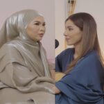 Amelia Henderson Instagram - hah, seriouslah sampai macam tu sekali @ainaabdul pernah kena? suruh orang tu mintak maaf cepat sementara raya ni 😅 jom standby layan episod ni later 10pm kat @youtube @spotify & @applepodcasts ! ps : yang komen simmer simmer lebaran tu, aina dah rancang lama dah korg je lalai 🤣 #jomsembang #studiosembang