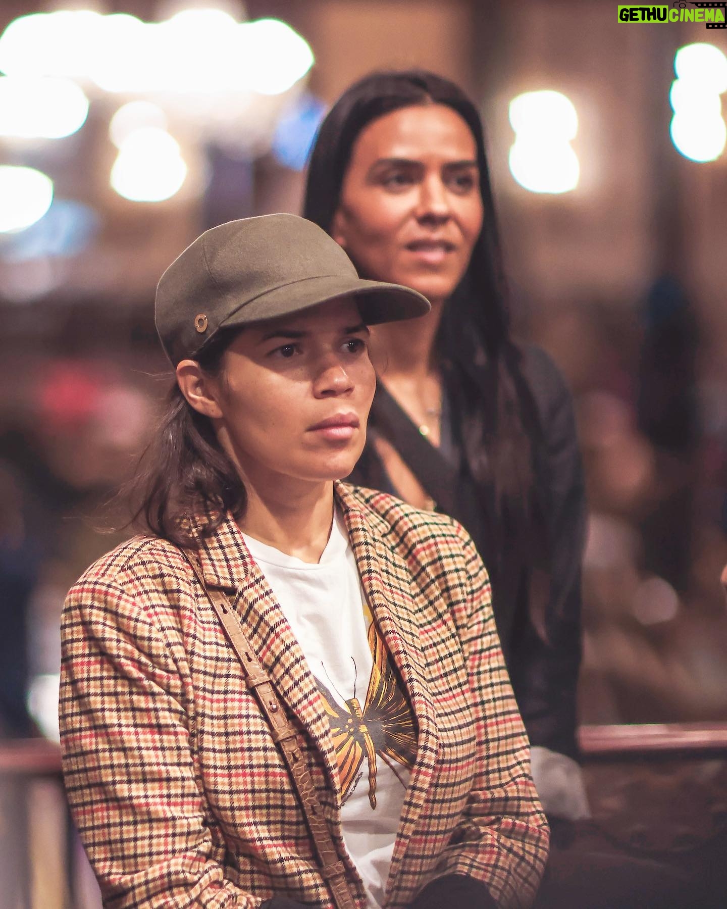 America Ferrera Instagram - Taking part in a little humanity can do a lot for our broken hearts. I was so glad to help hand out 700 winter coats at a shelter for asylum seekers in New York City this week. I’m grateful to the asylum seekers who shared their experiences with us. Many of them are families and individuals fleeing persecution from their governments, running from gangs that threaten their families, escaping starvation, desperation or economic destitution in failed states. All of them are human beings looking for a chance to build a better life. I was proud to witness how New York City is working to meet them with resources and humanity, but what is absolutely clear is that more support is needed from the state and federal government to continue welcoming these men, women, and children with dignity. We have a failed immigration system that leaves most people with only dangerous and undignified options during a time of increased forced migration around the world. That is wrong. And it is wrong that once they arrive they aren’t getting the support they need, and that our country is making it incredibly hard for them to be able to work legally. I urge @potus to deal with the issue of our broken immigration system and to take action that will welcome people with dignity, build more safe and humane immigration pathways, and provide real help to cities like New York attempting to welcome migrants with humanity. In the mean time, we can all play a part in offering humanity to other human beings seeking refuge. I encourage you to follow @thisisabouthumanity, @immdef_lawcenter, and @fwdus to stay up-to-date on immigration policies and to learn about volunteer opportunities as they become available. #WelcomeWithDignity #ThisisAboutHumanity Thank you to @thisisabouthumanity for bringing community together in service of others and to the @nycemergencymanagement @zachiscol for coordinating the visit. Photos by @ericapress.jpg