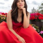America Ferrera Instagram - “To be perfectly honest, I was never a Barbie girl. I didn’t play with Barbies growing up for a number of reasons. We couldn’t afford them and they just didn’t resonate with me. I didn’t see myself reflected in that world in a way that captured my imagination. What’s exciting about @barbiethemovie is that we got to expand and shift the narrative to include more of us. Society’s unspoken standard of beauty is outdated and exclusionary. Feeling beautiful is an inside job, and I’m so grateful to have played a role where I got to challenge and redefine what we consider to be beautiful.” Thank you @bazaaruk for the fun cover shoot and thoughtful profile. Read the full article via link in stories. Photography @themasonsofficial Stylist @mirandaalmond Executive digital editor @sarah_karmali Picture director @izzyparrylewis Hair @mioknyc Make-up @lindahaymakeup Interview @hels_lee Talent director @lottielumsden Talent editor @olivia_blair Picture researcher @_abihollister Fashion assistant @galkIn Location @fstentrinity Flowers by @wildathearthq Creative director @tom_houseofusher EIC lydiasmag
