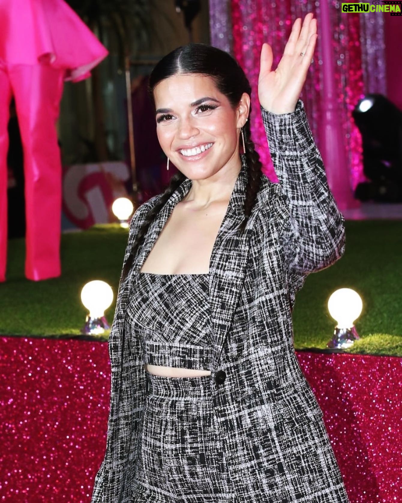 America Ferrera Instagram - My wonderful driver @koreigners prepped me to tell the fans in Seoul, Korea how AWESOME they are! This event was electric! Iām still buzzing! š«¶šš«° @barbiethemovie @warnerbros.korea
