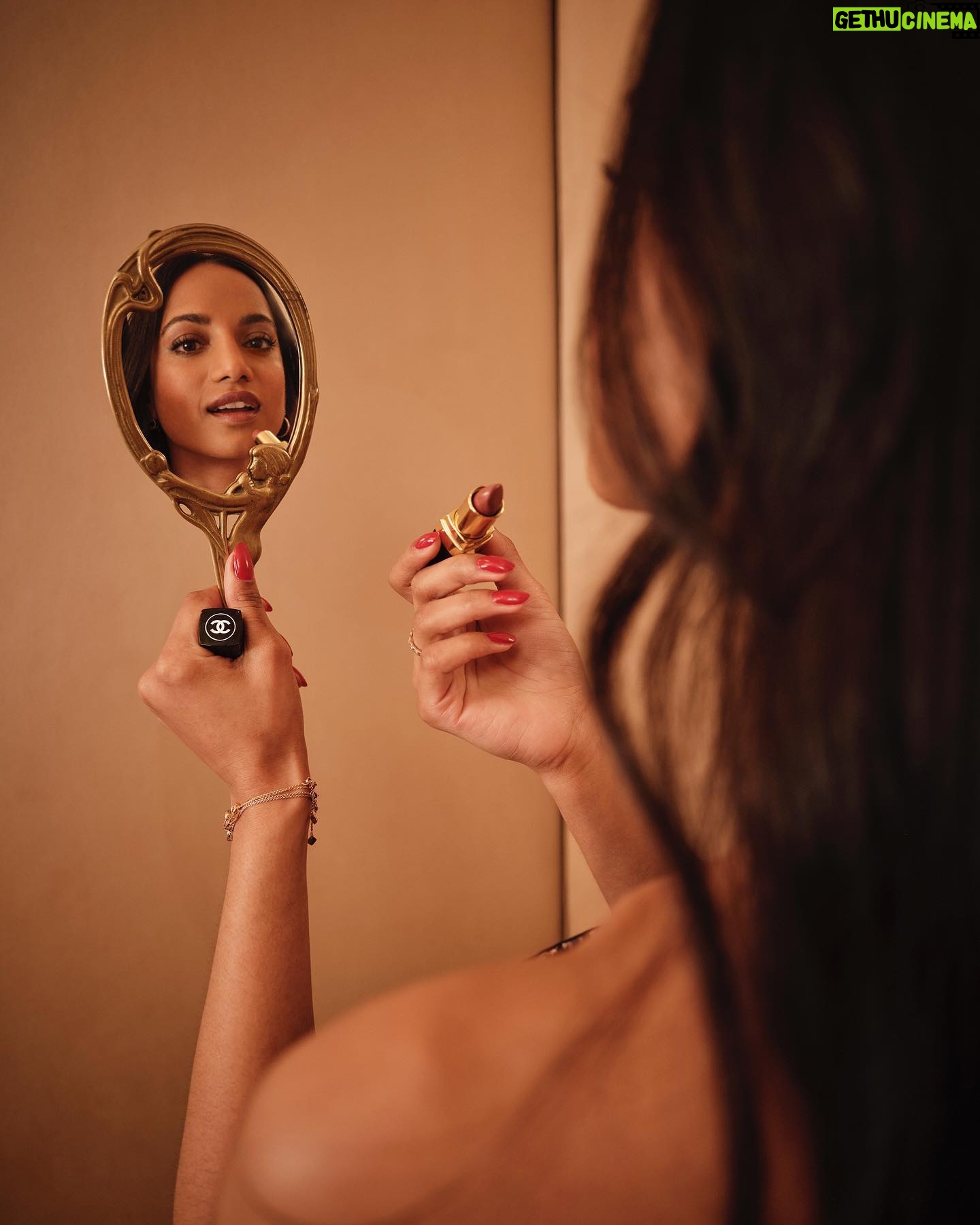 Amita Suman Instagram - Thank you to the @chanelofficial family and @finchandpartners for an excellent Night Before celebrating the @bafta awards @bazaaruk @rachelllouisebrownstudio Makeup: @margo_holder Hair: @patrickwilson #cococrush #ad #bafta