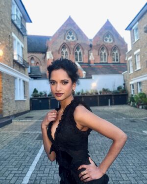 Amita Suman Instagram - Wearing the most beautiful dress by @alessandrarich  for @glamouruk woman of the year awards ❤️

@gettyimages
