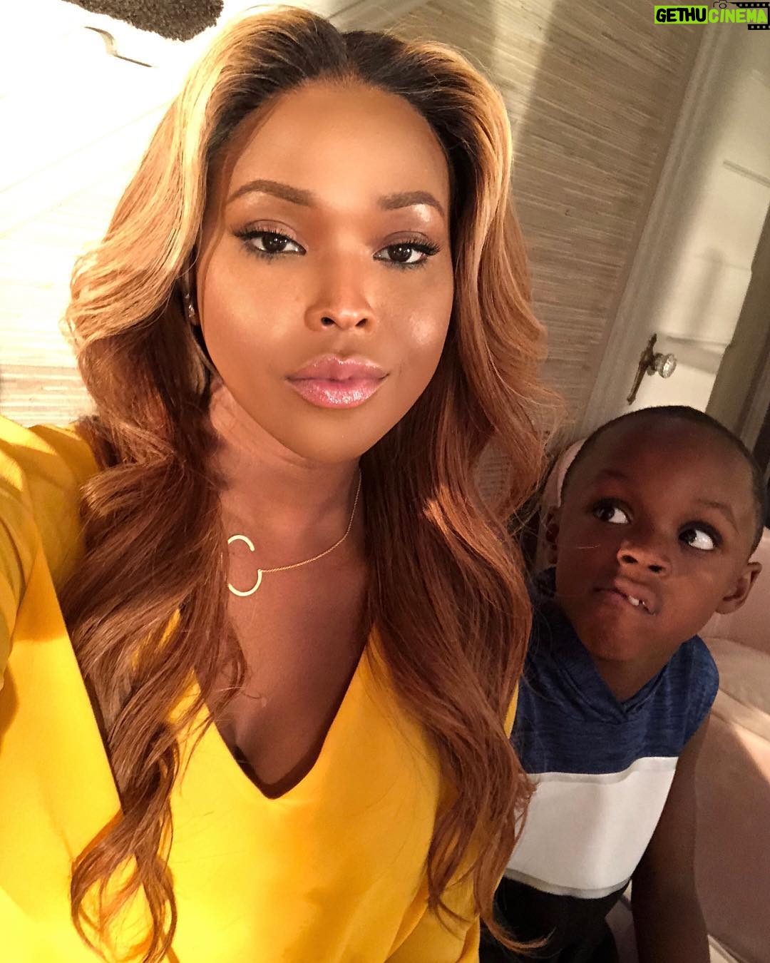 Amiyah Scott - 93.2K Likes - Who’s ready for a brand new episode of @staronfox tomorrow?! ⭐️👀 And yes, Cotton is a MOM mom now! 👩👦Got my parent teacher conference blouse on & everything 😩 if you look closely you can see the fear in his eyes 💪🏽😂❤️ go “rake up” them grades before I take this wedge off! 👡 @traycemalachi