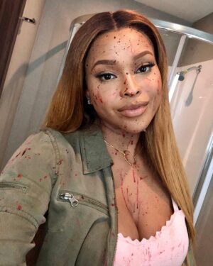 Amiyah Scott Instagram - caption this 🙂 @staronfox