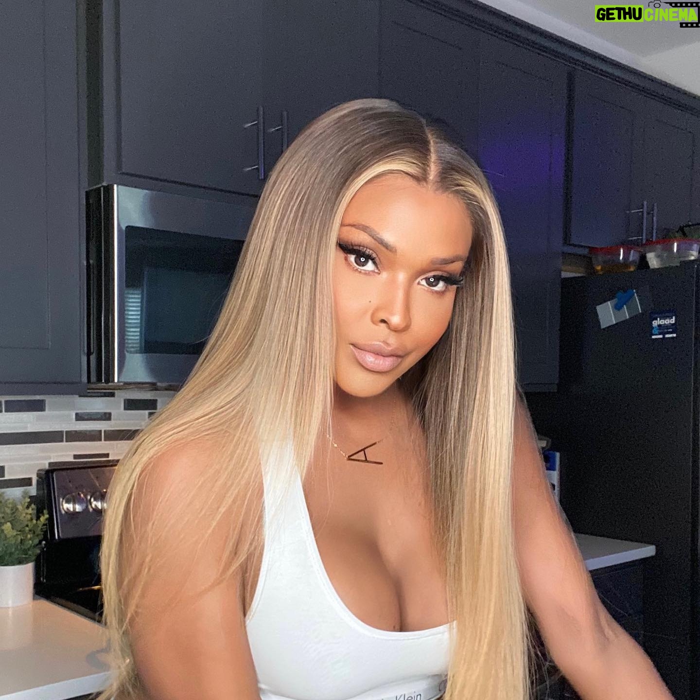 Amiyah Scott - 67.5K Likes - Good morning 🤍