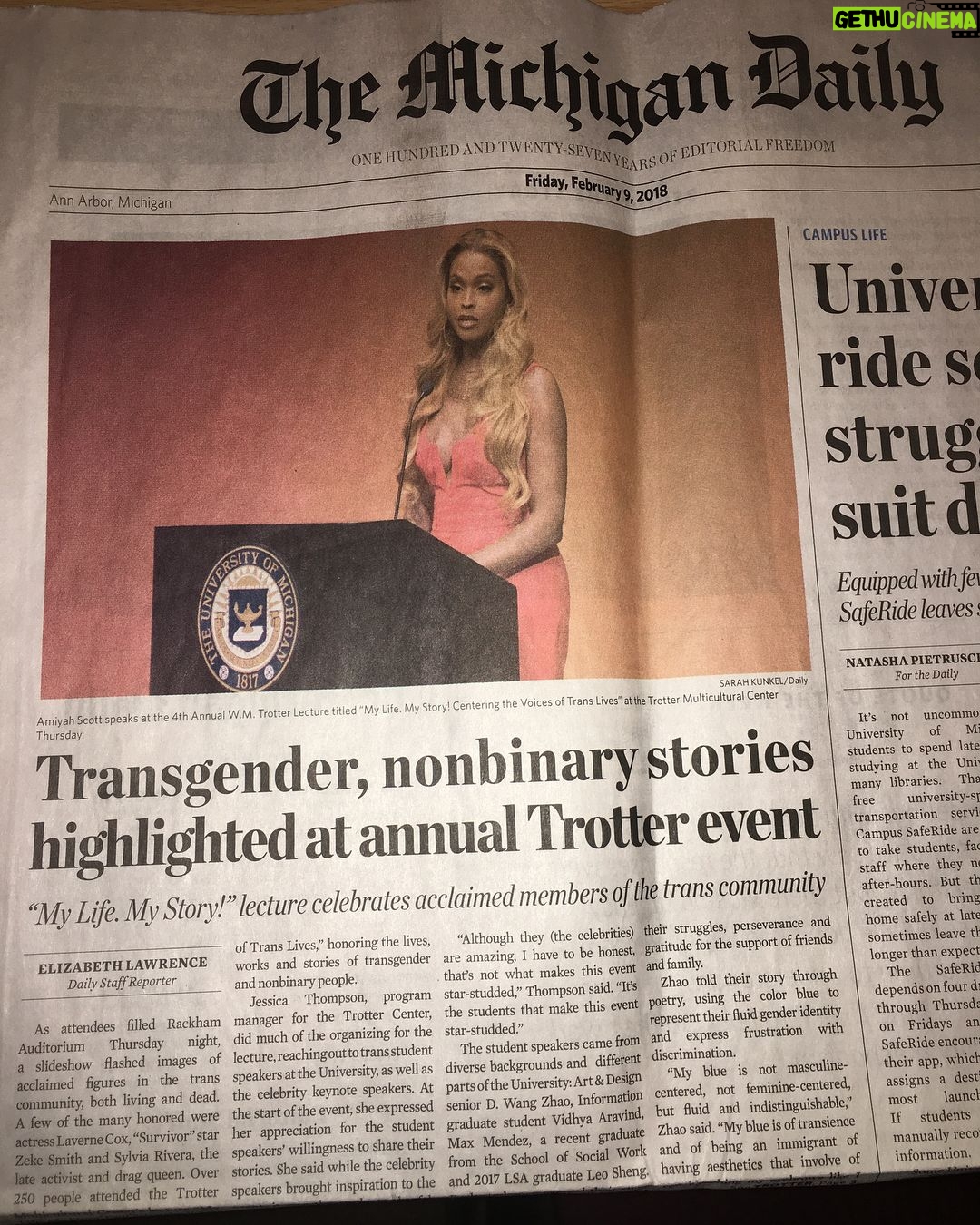 Amiyah Scott Instagram - 💪🏽💛 #UniversityOfMichigan #TheMichiganDaily #Trotter #GoBlue