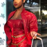 Amiyah Scott Instagram - Happy Halloween 🎃 #Peaches #aLowDownDirtyShame