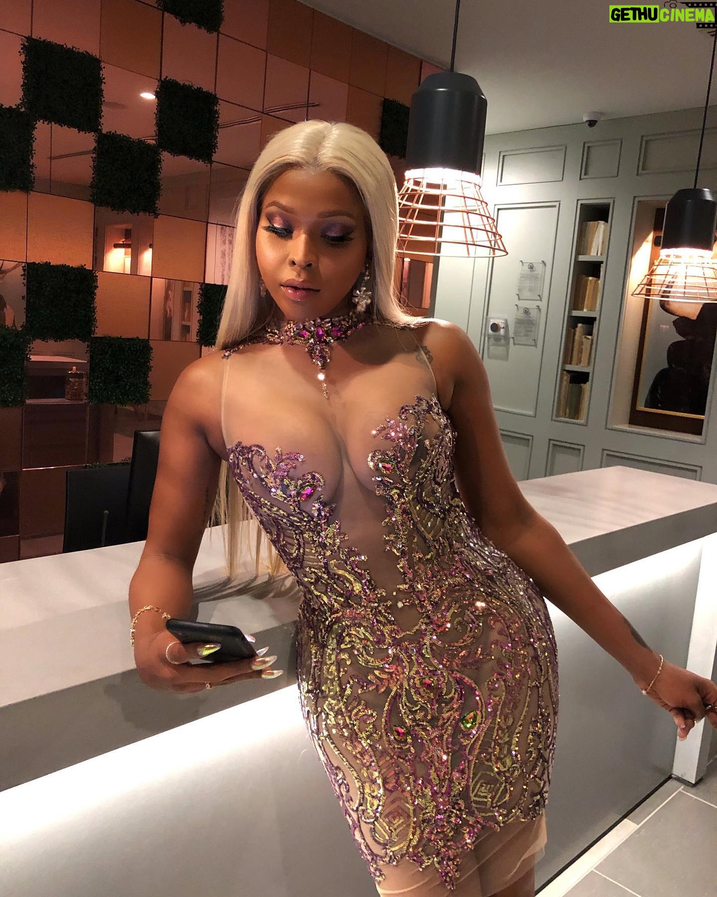 Amiyah Scott - 87.6K Likes - Thank you so much for another beautiful dress @evelynmoda ✨ #GirlsNightOut