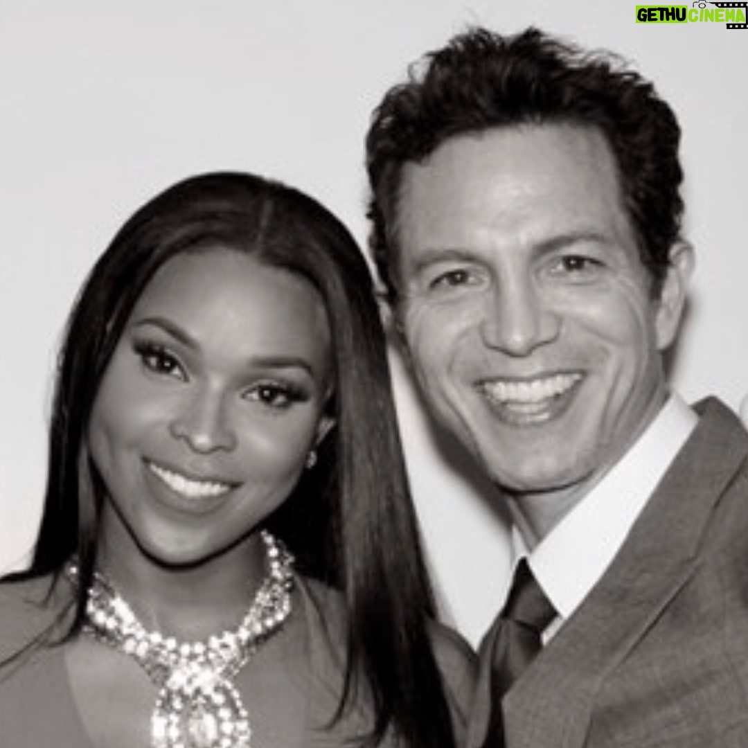 Amiyah Scott - 90.4K Likes - I remember when I first got the role of #Cotton and learned that I would be working alongside you @benjaminbratt & La @queenlatifah Two legends in the game. And when it came out that you were Cotton’s dad, our bond only grew even stronger. As sad as I am to see you go, I’m honored to be able to say that I know you and thankful for all of the advice, genuine love and support that you’ve given me. Having you as a TV dad, as a first time actor, was a blessing that benefited me more than you even know. I’ve learned soooo much from you and I got to watch you do your thing first hand. I will remember the on & off set convos, laughs & memories we created forever. Love Always ❤️ #RIPjahil #STAR @staronfox