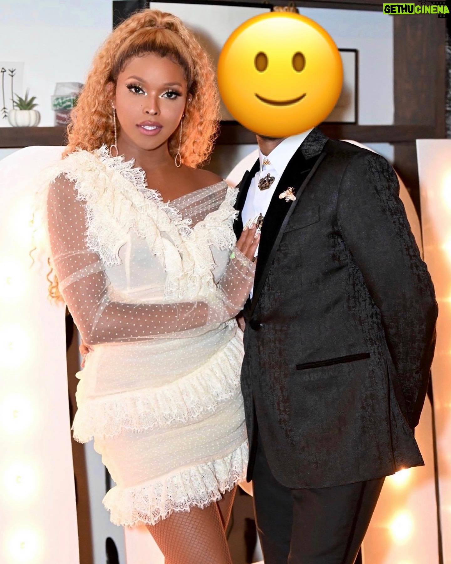 Amiyah Scott - 83.1K Likes - he didn’t like how he looked in this photo, but I did... so... lmao