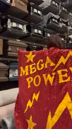 Amy Dumas Instagram - Just another day on the set of Most Wanted Treasures…. Nbd 
What was your favorite score from our Mach episode? 
#MachoMan
#snapintoaslimjim 
@wwe 
@wweonae