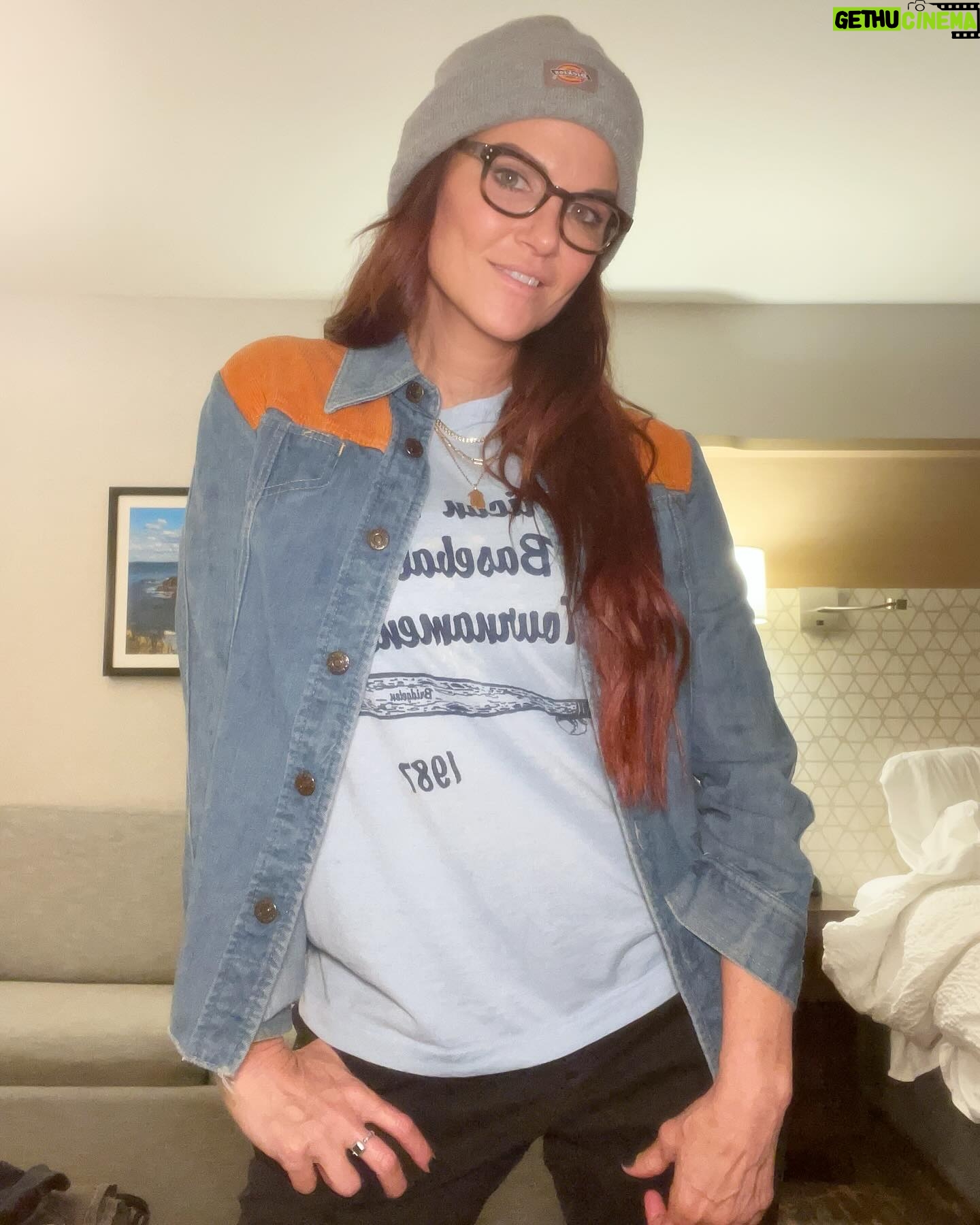 Amy Dumas - 14.9K Likes - Portland, Maine photo dump….. You so cute! Thanks @mainecomicandtoycon for having me!
1. 📸: @cmphotography.art
2. Look! It’s a little croché Lita
3. Scores from @weekendvintage_
4. @maps_bar_portland
5. backstage of the ferry
6. arrival on #peaksisland
7. honor system bike rental @ Brad’s bike shop 🤯
8. Riding around Peak’s Island
9. City Hall
10. @evooldport Vegan buttercream rhubarb cake ❤️