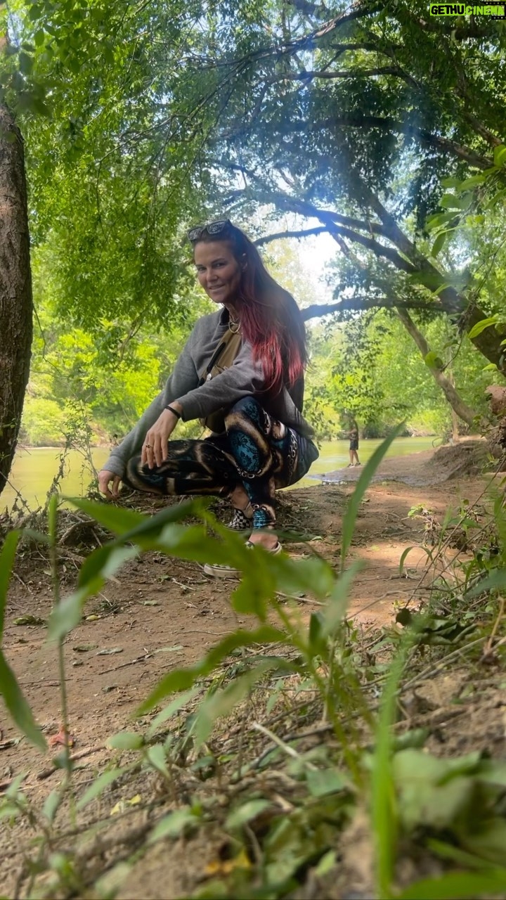 Amy Dumas Instagram - Let’s see what I can find around here…. #exploreeverything
