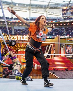 Amy Dumas Instagram - Happy birthday to the legendary @machetegirl! 🎂