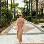 Amy Hart Instagram - Looking for my next holiday 🤣🌞 Spare a thought for Sam, me seeing this area and saying ‘things is cool, let’s get a pic’ then turns in to me blaming him for not making me look how I want to look 🤣🤣🤣 #midsizestyle #midsizestyle #riverisland #imwearingri #zara #asos #midsize #midsizeblogger #bikini #beachcoverup #sundress #chainmaildress #knittedsundress #knitteddress #metallicdress
