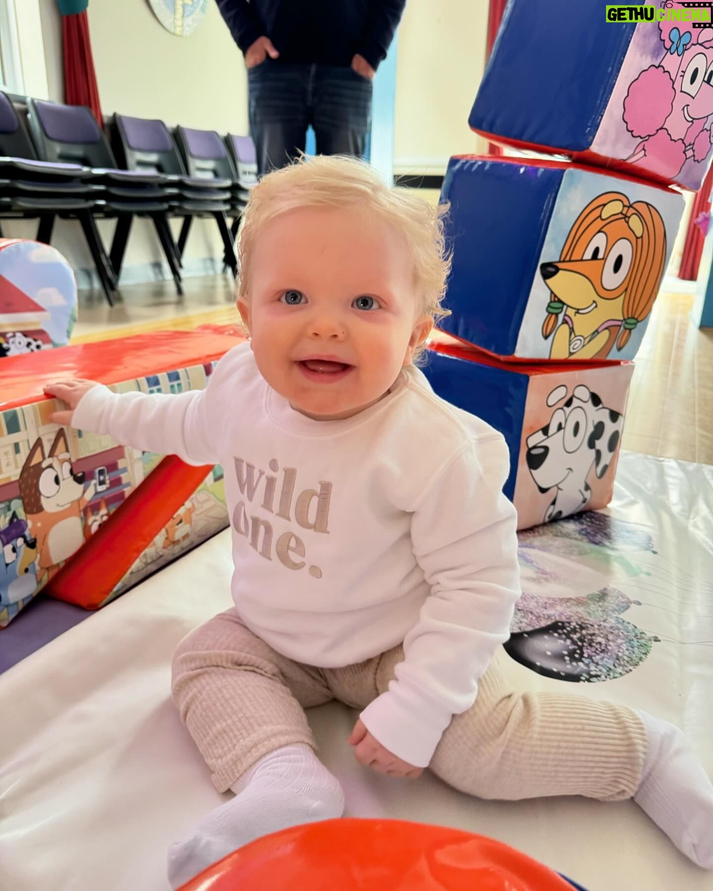 Amy Hart Instagram - This Episode Of Bluey Is Called Stanley’s First Birthday 🎂 💙🩵 The best time for my little boys first birthday 🎁 Theme:I looked on Pinterest and sent @everylastdetail_x a reeeally long voice note and as always they delivered!!! Even down to themed waters, biscuits from @thecupcakecollectionx , dog bowls instead of plates and little bone name tags 🥲. Roll on my UK hen do!! Food: I got pizzas for the adults, lots of different cans of drink and my Nan brought some cupcakes 🤣 For the babies I just went online and ordered so so many @kiddyliciousuk snacks. Felt this was the best zero waste option as now our cupboard is stocked with the ones we didn’t use!! My mum also did a tray of sandwiches and a tray of chicken dippers and sausages. Activities: We used two local family run companies, @rentyoureventsussex for the bluey soft play and DSH Leisure for the bouncy castle. I had DSH castles my whole childhood so really special that we can now use them for Stanley!! We also had @one_stop_partyshop come along with Bluey herself! I tried to book the full 2 hour party but they recommended that we just did 30 mins and it was fab! Games, singing and dancing and a meet and greet! I also used to do panto with Blueys party assistant so it really was the most Worthing party you can get 🤣 Cake: We used @kellyscakes_ We had white chocolate and raspberry (Stanley’s faves) and it was sooo good! Also very reasonably priced and I finally managed to order a cake for the size of the guest list and not for the feeding of the 5000!! Outfit: @indielledesigns 💙 my go to for seasonal clothing! Party Boxes: I had seen adopt a floppy on Pinterest so asked @my1styears if we could do a bulk order of the bunnies, they took it extra and gifted everyone a personalised denim jacket 😢 I also bought a box of bubble wands off Amazon and each child got a little book too! (Little libraries, also from Amazon!) (m1y also gave me a discount code which is AMYHART10 xx)