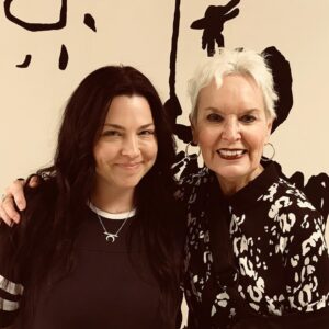 Amy Lee Instagram - Stopped by my old high school today and it warmed my heart to run into mi profesora de Español! Te amo, Sra. Reinhardt! 😎 The coolest.