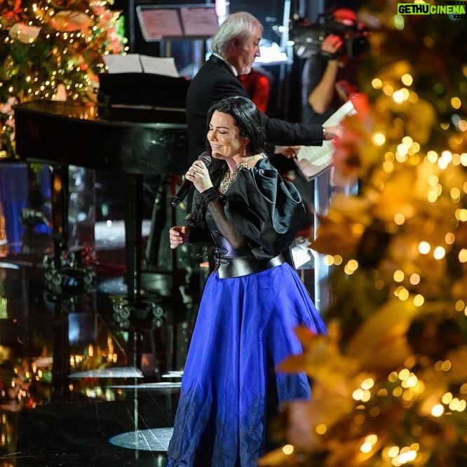 Amy Lee - 130.7K Likes - I am so incredibly honored to be a part of the Vatican’s @concerto_di_natale. Still buzzing about the whole unforgettable experience, can’t wait for you to see! It premieres tomorrow in Italy on Canale 5 at 9:20pm.
For the rest of us, the entire concert will stream on the 6th on YouTube at 8:00am Eastern / 2:00pm CET (link in bio)
My gorgeous dress was created by the legendary @valerjpobega ✨
And we couldn’t have done it without my all time favorite, absolute ROCKSTAR stylist @marjanmalakpour ❤️