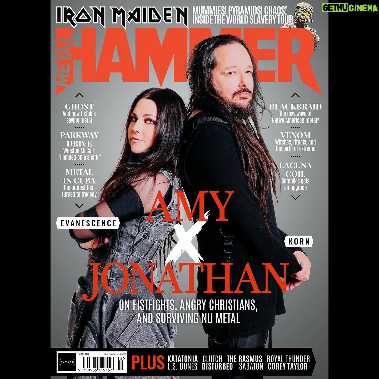 Amy Lee Instagram - It was so much fun talking with @officialjonathandavis for this @metalhammeruk issue! From rocking out to @korn_official in my car back in high school to Family Values in ‘07 to this unforgettable tour in ‘22… It’s all come full circle. Pick up a copy in the link in bio!
