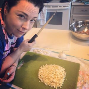 Amy Lee Instagram - Happy Thanksgiving! How much garlic have YOU chopped so far?