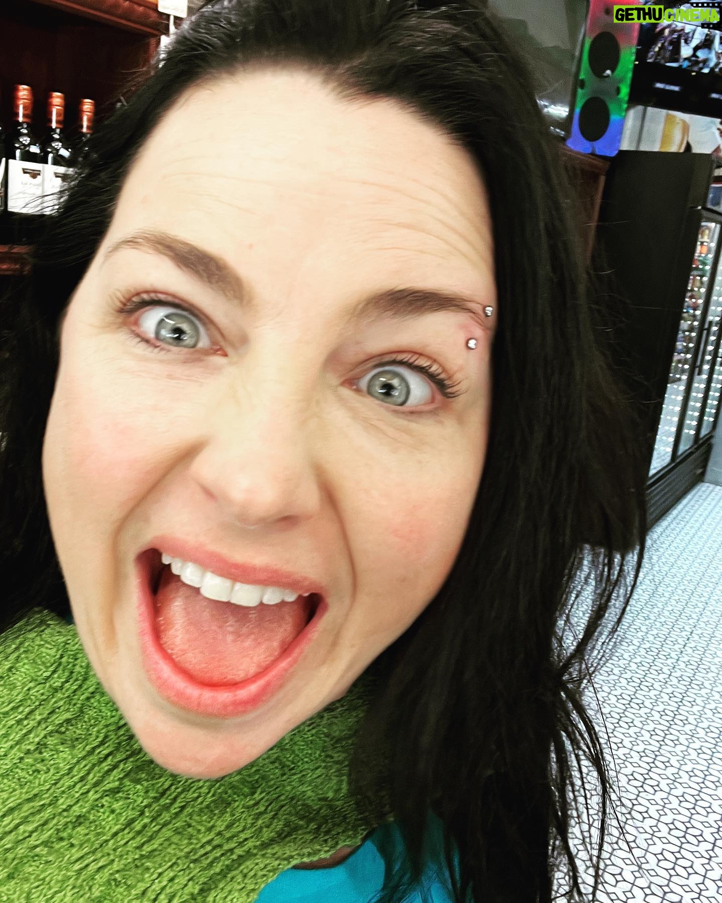 Amy Lee - 206.9K Likes - I finally figured out how to properly celebrate this 20th Fallen anniversary/Diamond record thing 💎✨