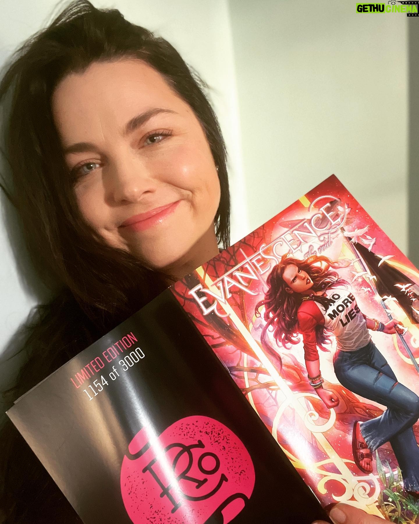 Amy Lee - 90.3K Likes - So happy to hold The Revolution of Cassandra edition of Echoes from the Void in real life! Who got one, what’s your number and how do you like it?
(Link to get yours in our link tree)